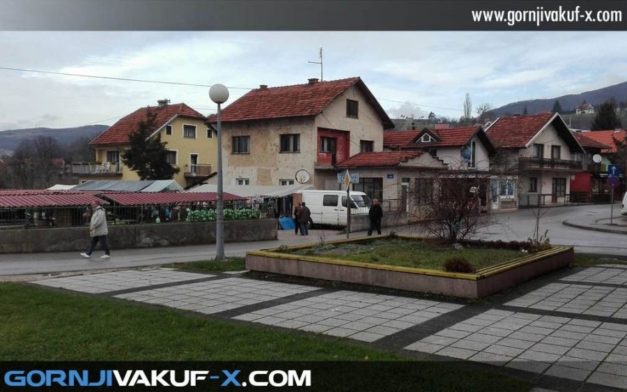Pogled na gradsku pijacu (Foto: Arhiv/GornjiVakuf-x.com)